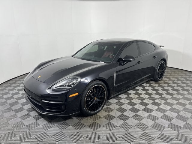 2023 Porsche Panamera 4