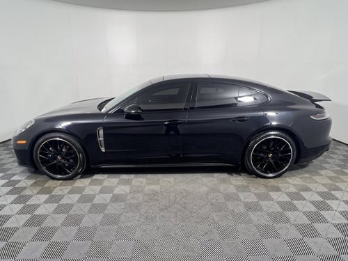 2023 Porsche Panamera 4
