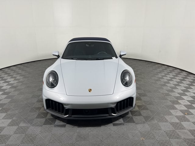 2025 Porsche 911 Carrera GTS