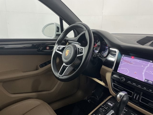 2021 Porsche Macan Base