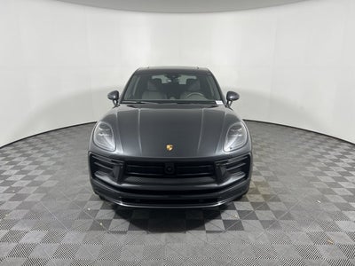 2023 Porsche Macan Base