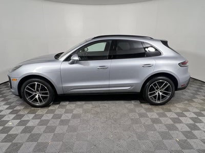 2026 Porsche Macan Base