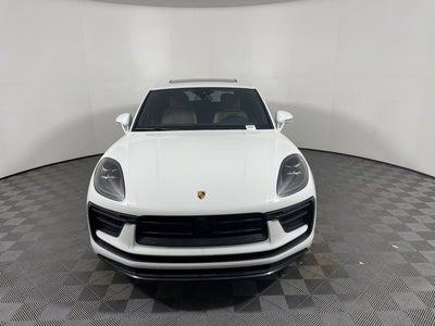 2023 Porsche Macan Base