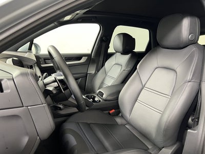 2026 Porsche Cayenne Base