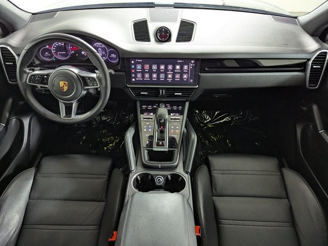 2023 Porsche Cayenne Base