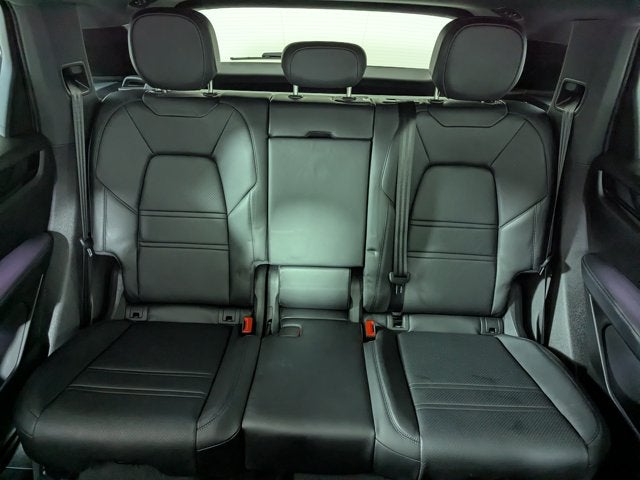 2023 Porsche Cayenne Base