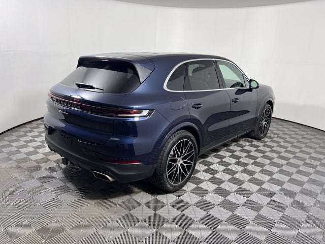 2025 Porsche Cayenne AWD