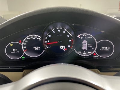 2023 Porsche Cayenne S Platinum Edition