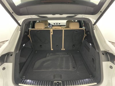 2023 Porsche Cayenne S Platinum Edition