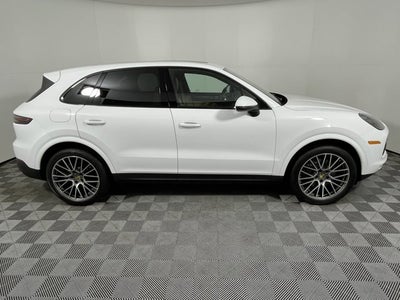 2023 Porsche Cayenne S Platinum Edition