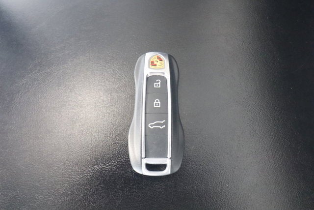 2023 Porsche Cayenne Base