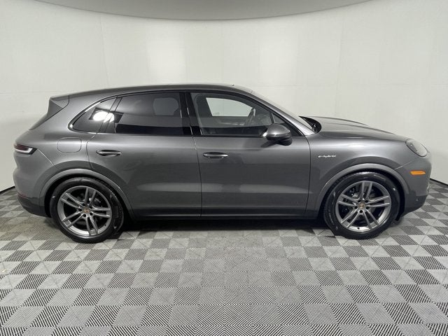 2025 Porsche Cayenne E-Hybrid