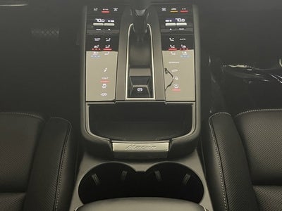 2024 Porsche Macan GTS