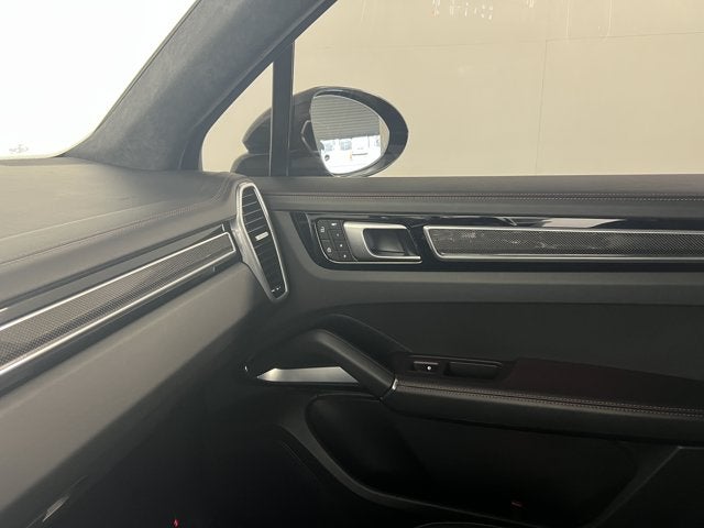 2023 Porsche Cayenne Turbo AWD