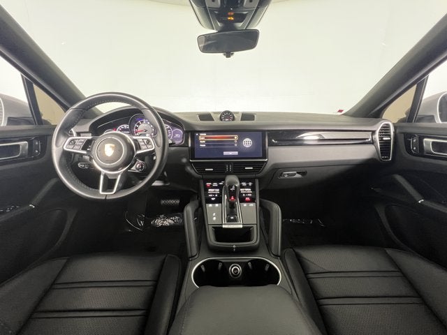 2023 Porsche Cayenne Base