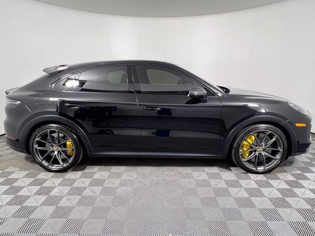 2023 Porsche Cayenne Turbo GT