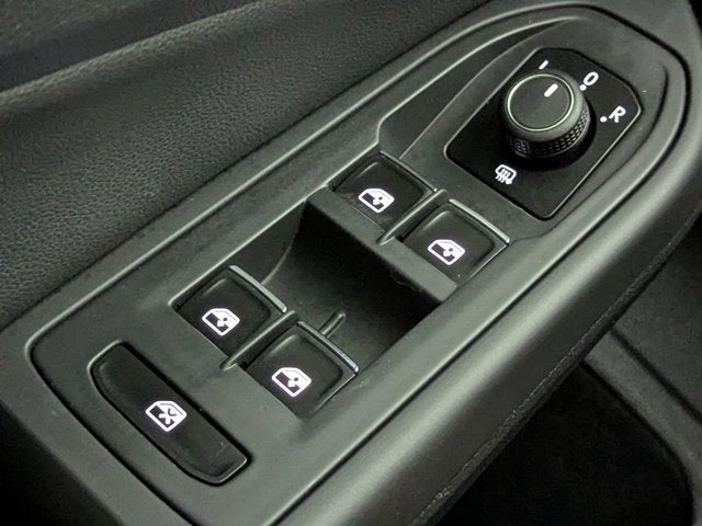 2022 Volkswagen Golf GTI 2.0T Autobahn DSG