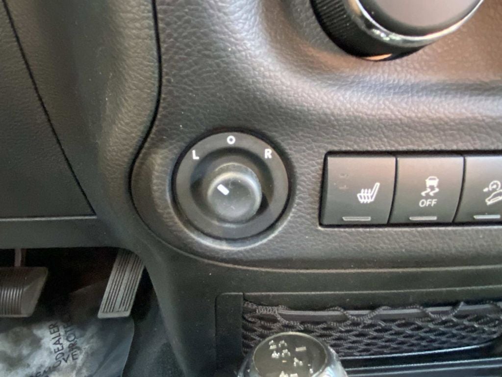 2018 Jeep Wrangler JK Unlimited Altitude