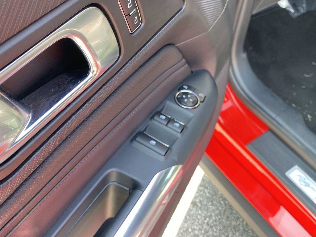 2025 Ford Mustang EcoBoost Premium