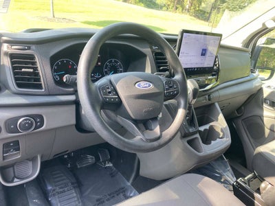 2025 Ford Transit-350 XLT 15 PASS MEDIUM ROOF