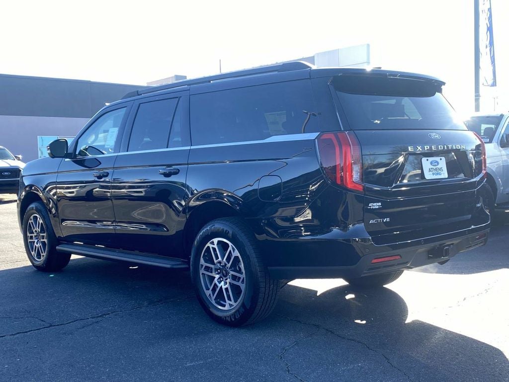 2026 Ford Expedition MAX Active
