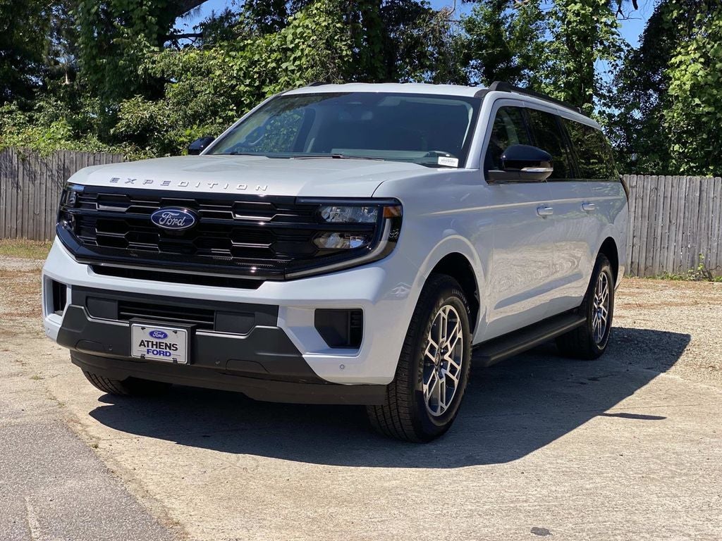 2026 Ford Expedition MAX Active
