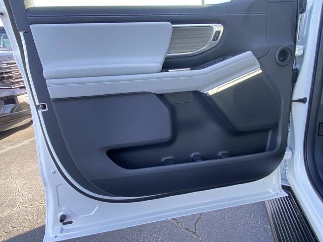 2026 Ford Expedition MAX Platinum®