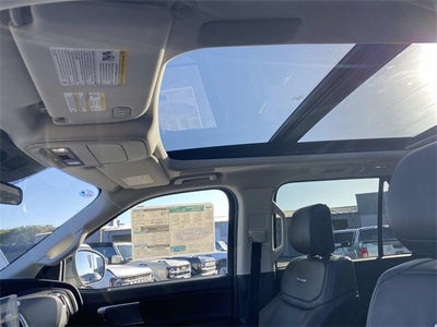 2025 Ford Expedition Platinum® MAX