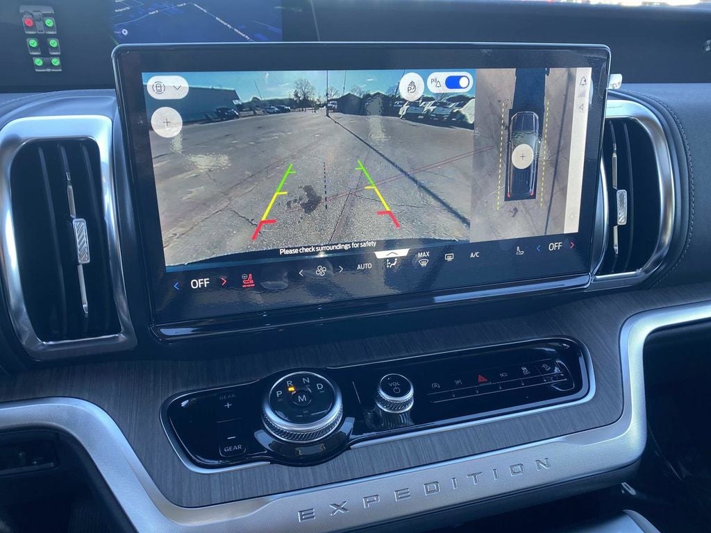 2026 Ford Expedition MAX Platinum®
