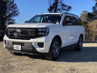 2026 Ford Expedition Active