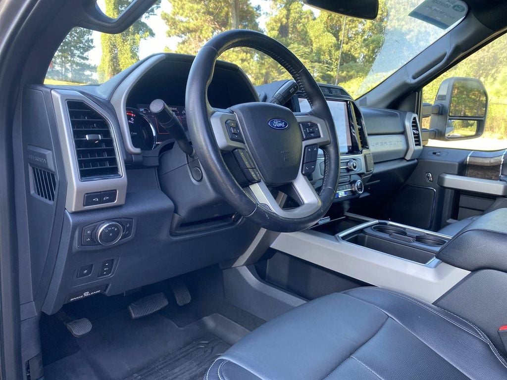 2022 Ford F-250SD Lariat
