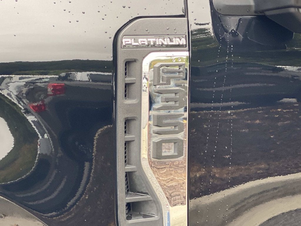 2024 Ford F-350SD Platinum