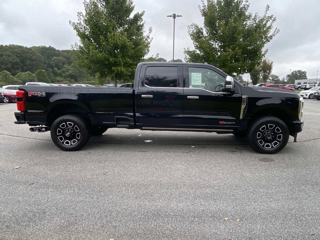2024 Ford F-350SD Platinum