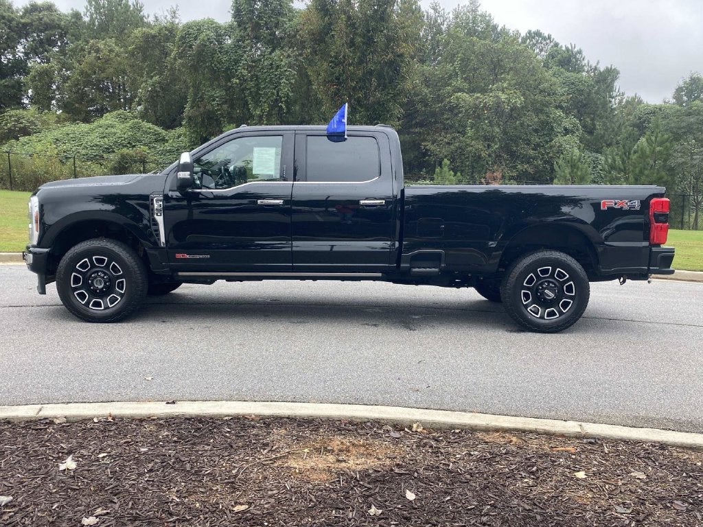 2024 Ford F-350SD Platinum