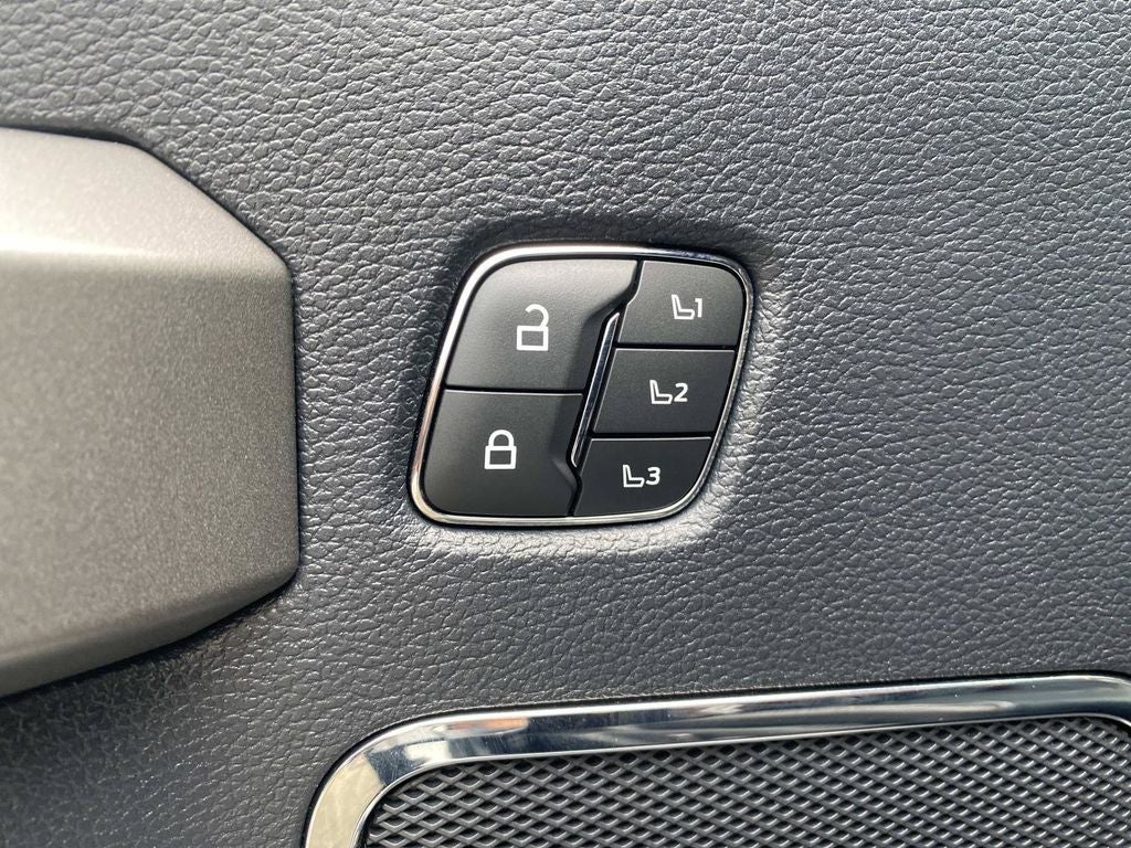 2022 Ford F-350SD Platinum