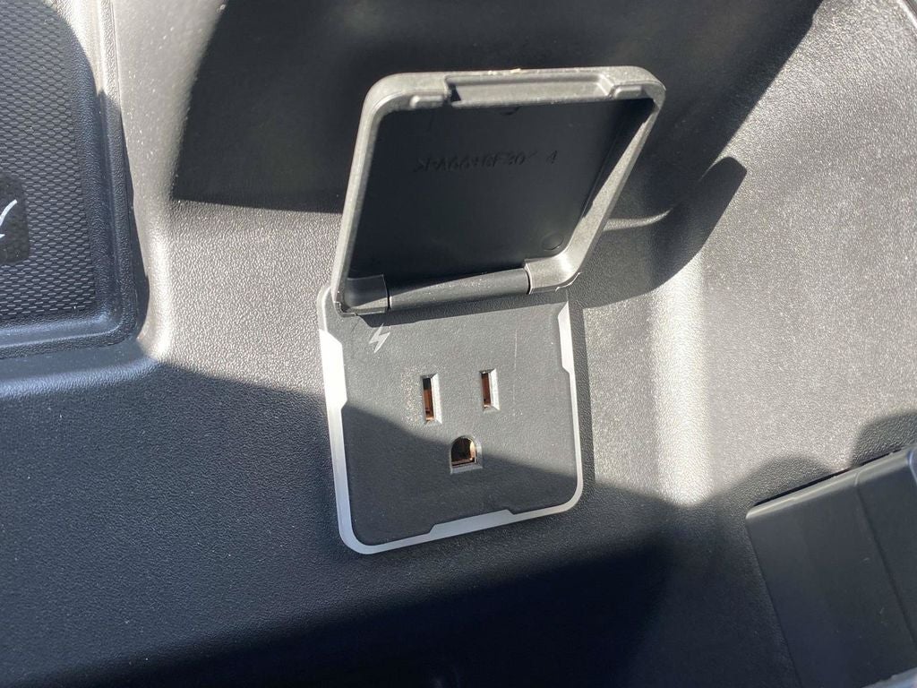 2025 Ford F-350SD Lariat