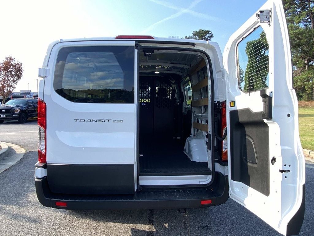 2025 Ford Transit-250 Base CARGO