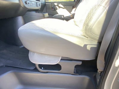 2025 Chevrolet Express 3500 LT Passenger
