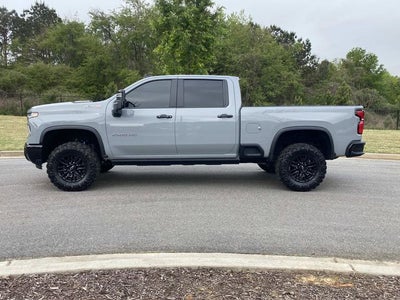 2025 Chevrolet Silverado 2500HD ZR2