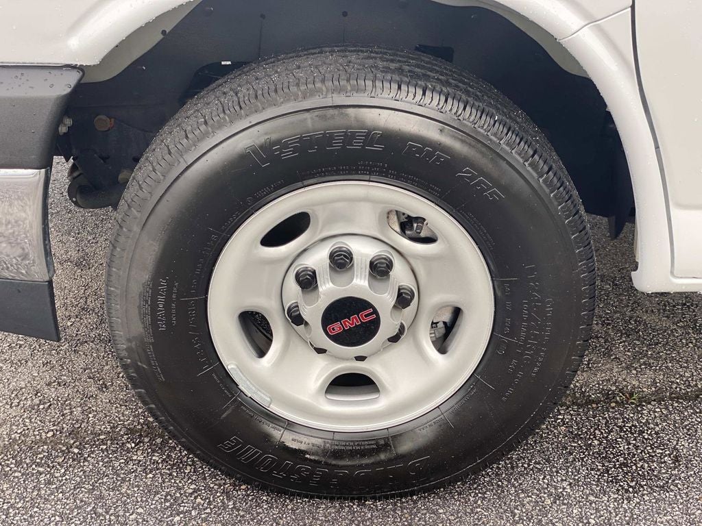 2025 GMC Savana 2500 Work Van