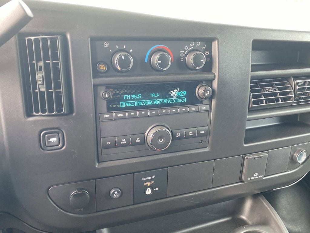 2025 GMC Savana 2500 Work Van