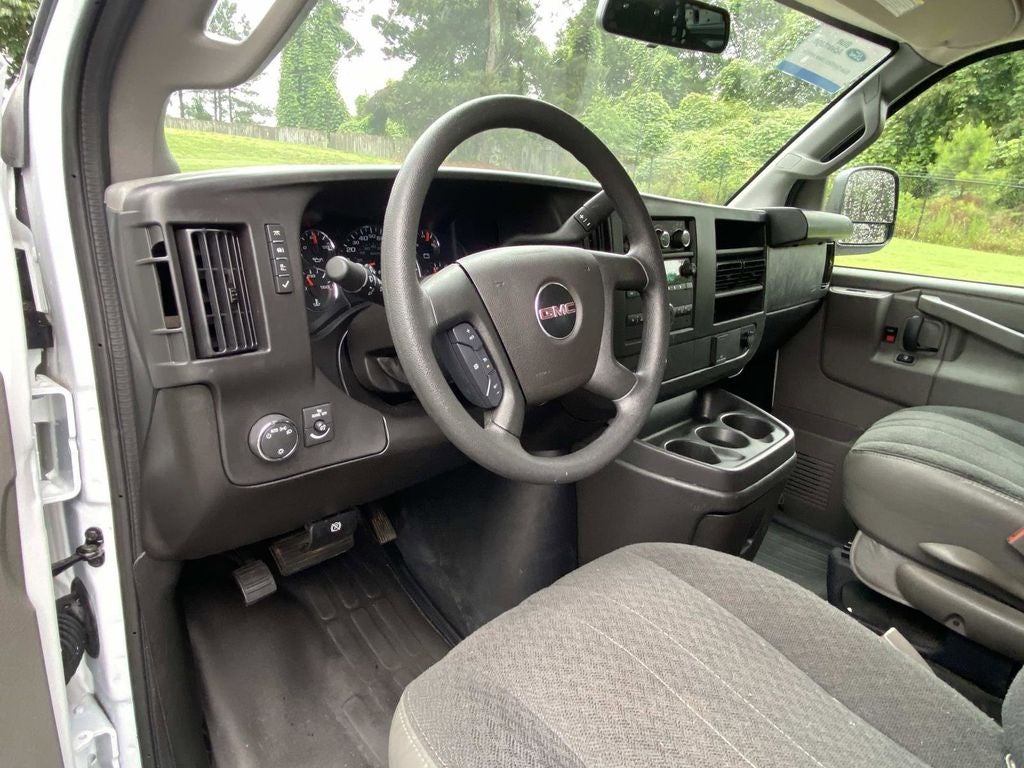2025 GMC Savana 2500 Work Van