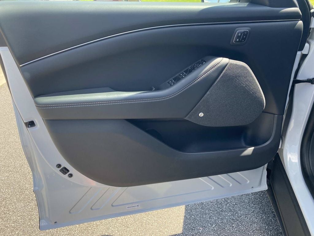 2022 Ford Mustang Mach-E Premium