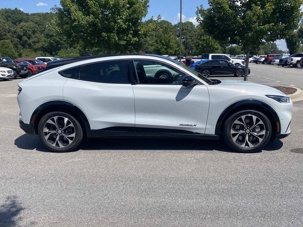 2022 Ford Mustang Mach-E Premium