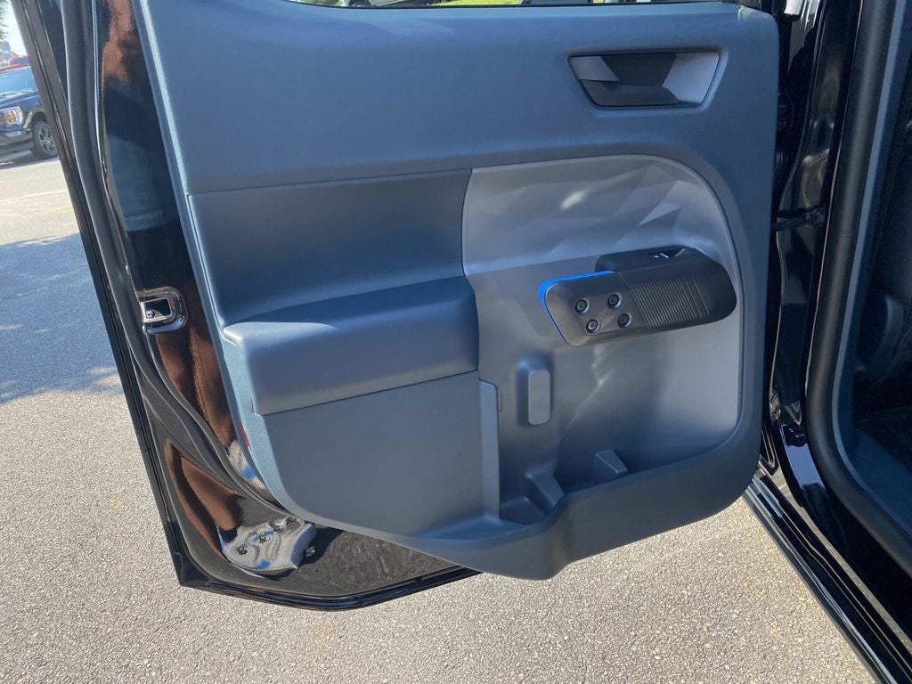 2025 Ford Maverick Lobo Standard