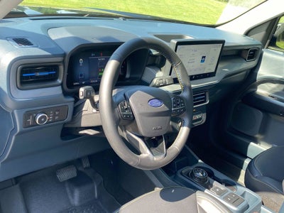 2025 Ford Maverick Lobo Standard