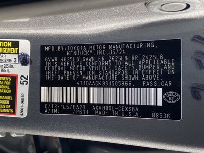 2025 Toyota Camry SE