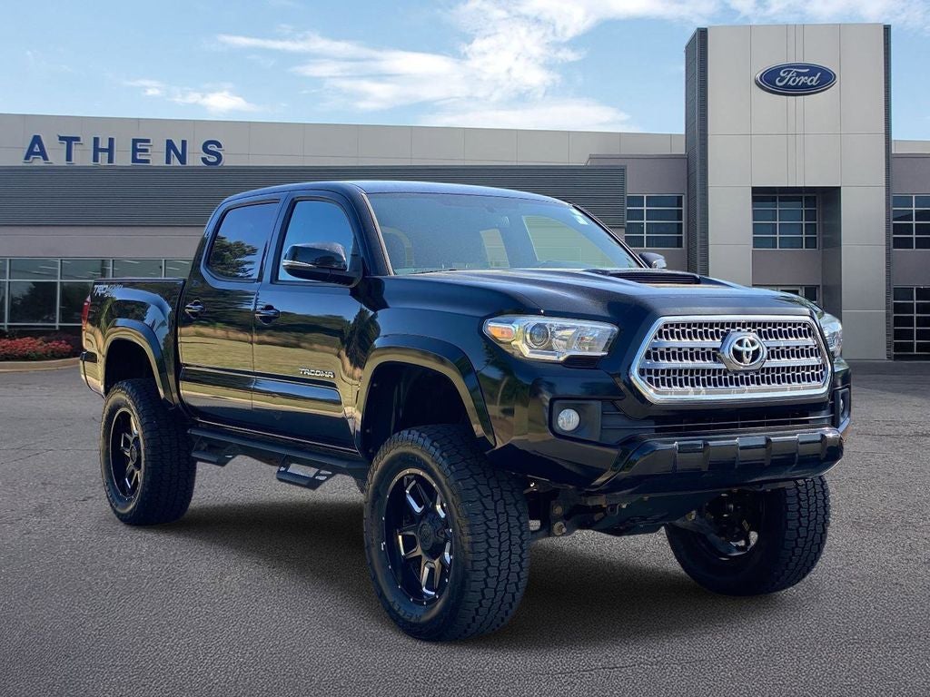 2017 Toyota Tacoma TRD Sport