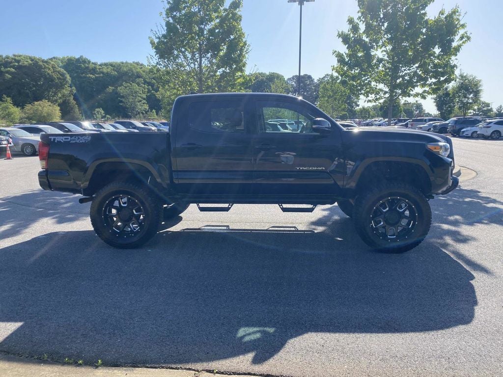 2017 Toyota Tacoma TRD Sport