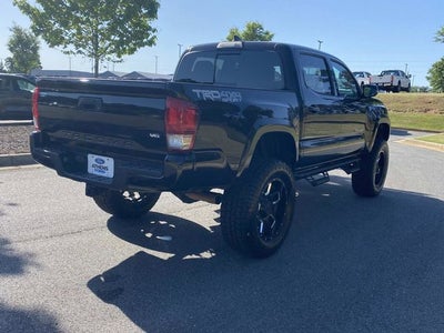 2017 Toyota Tacoma TRD Sport